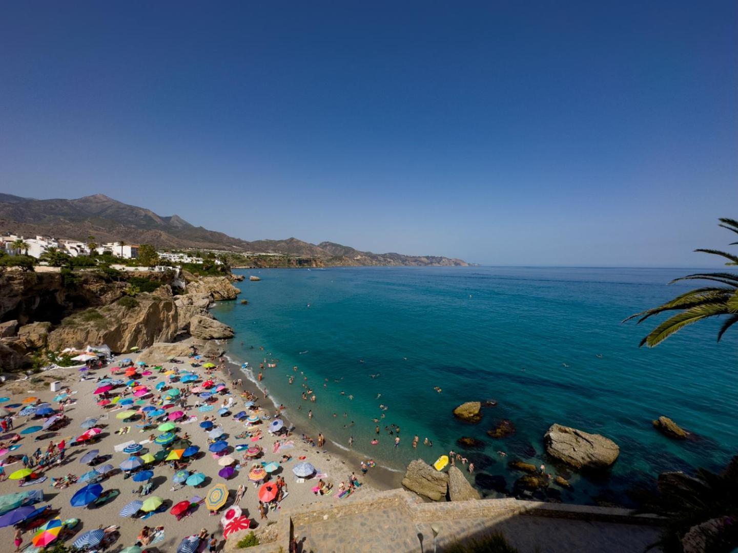 Apartamento Cala Bajo Nerja Exterior photo