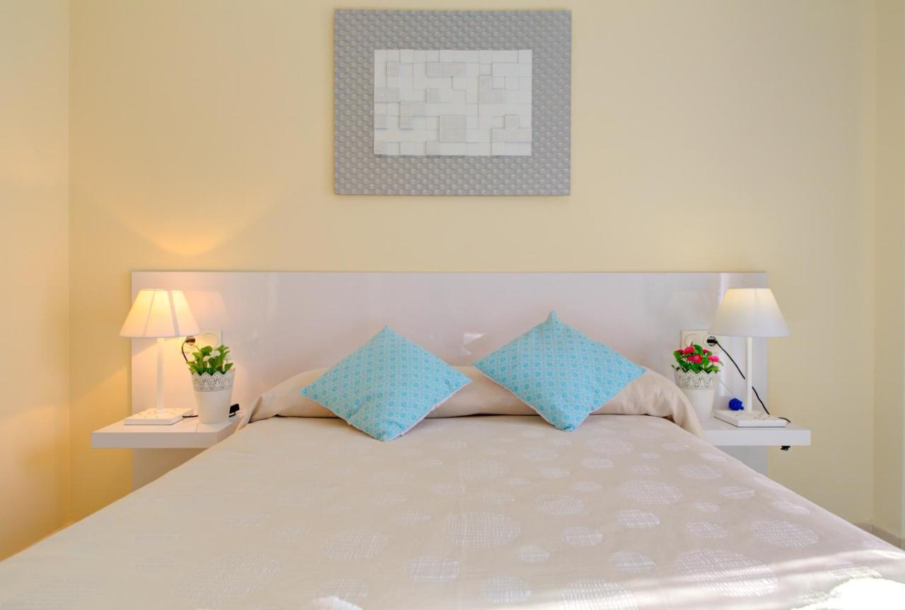 Apartamento Cala Bajo Nerja Exterior photo